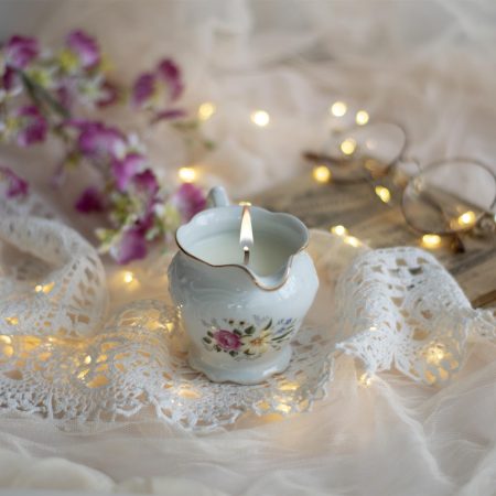Acasă 13 Lumânare parfumată Happy în vas vintage din porțelan cu parfum oriental