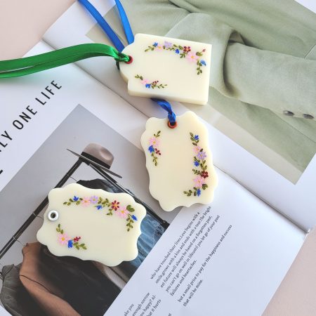 Odorizante de dulap pictate din ceară de soia